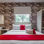 Reddoorz Near Mangga Besar Station